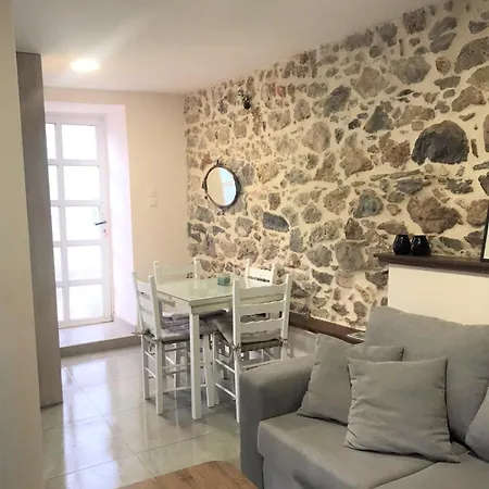 Holiday home Metaxias House Leonidio